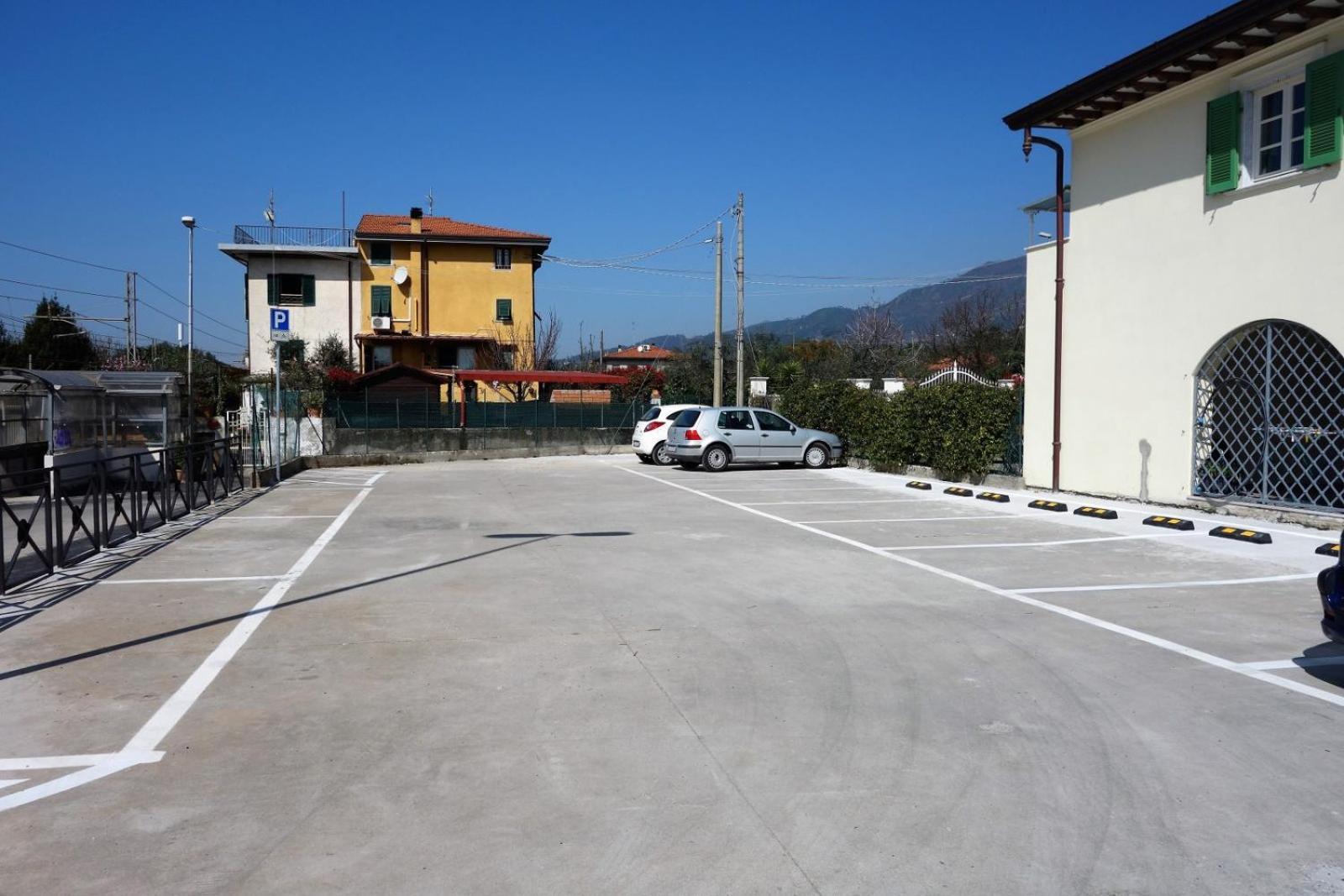 House Versilia Luca E Giada, 5 Chilometri Da Forte Dei Marmi! Exteriör bild